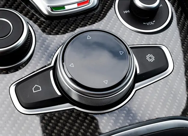 Alfa Romeo Stelvio vue intérieur